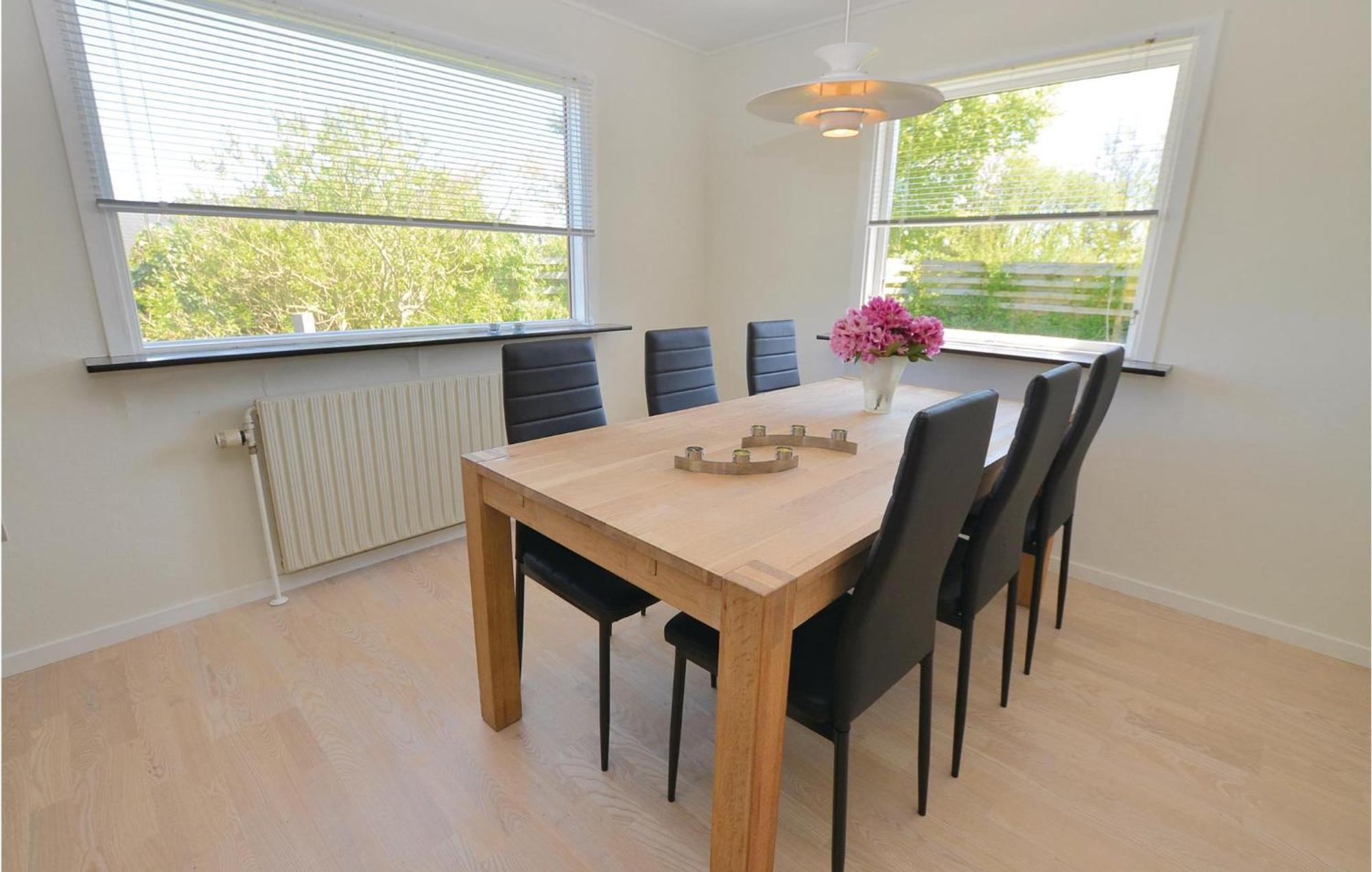 Stunning Home In Augustenborg With Kitchen Zewnętrze zdjęcie